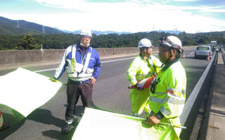 安全パト 関越自動車道下り線追越車線規制（高崎営業所）