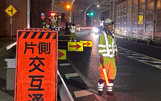 安全パト 国道302号　外回り片側交互通行規制（名古屋西営業所）