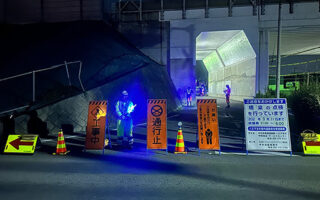 所長パト 中央自動車道上り線走行車線規制（甲府営業所）