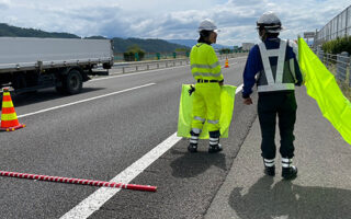 安全パト 長野自動車道下り線走行車線規制（諏訪営業所）
