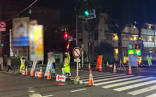 所長パト 東京外かく環状自動車道内回り大泉JCT/目白通り 通行止め規制（所沢営業所）