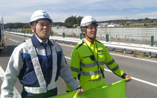 安全パト 中央自動車道下り線走行車線規制（松本営業所）