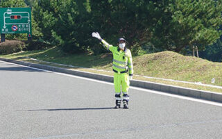 安全パト 新東名高速道路 清水PA 誘導業務（静岡営業所）