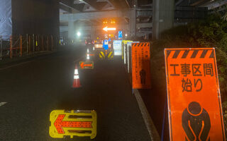 安全パト 国道３０２号線上下線右車線規制（名古屋東営業所）
