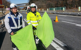 所長パト 長野自動車道下り線走行車線規制（長野営業所）