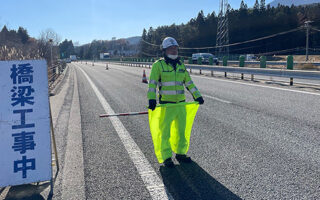 安全パト 中央自動車道下り線走行車線規制（飯田営業所）