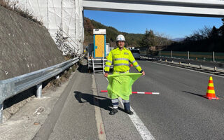 所長パト 中央自動車道上り線走行車線規制（飯田営業所）