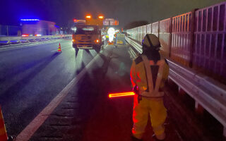 安全パト 名神高速道路下り線走行車線規制（名古屋営業所）