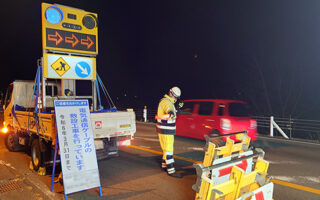 安全パト 国道20号線片側交互通行規制（松本営業所）