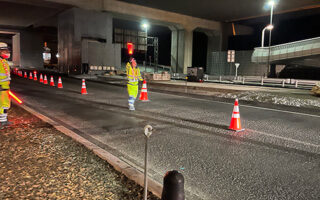 設置パト 国道３０２号線上下線車線規制（名古屋東営業所）