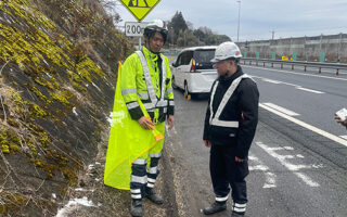 安全パト 中央自動車道下り線走行車線規制（多治見営業所）