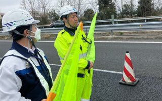 安全パト 関越自動車道下り線走行車線規制（高崎営業所）