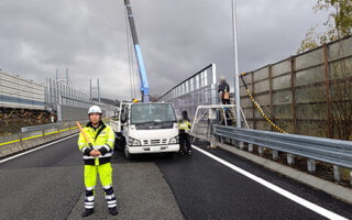 安全パト 東名高速道路下り線通行止め規制（御殿場営業所）