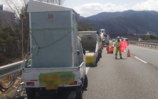 設置パト 京都縦貫道上り線走行車線規制（西宮営業所）