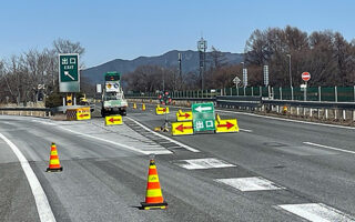 安全パト 中央自動車道上り線走行車線規制（飯田営業所）