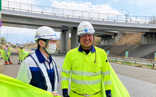 所長パト 中央自動車道上り線走行車線規制（甲府営業所）