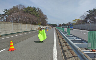 安全パト 中央自動車道上り線追越車線規制（松本営業所）