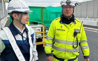 支社長パト 名古屋第二環状自動車道外回り走行車線規制（岐阜営業所）