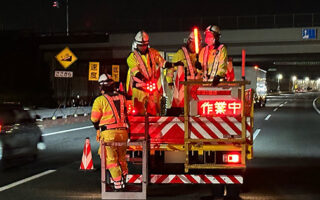 所長パト 関越自動車道上り線右2車線規制（所沢営業所）