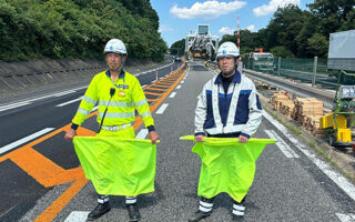 安全パトロール 中央自動車道上り線追越車線規制（多治見営業所）