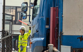 安全パトロール 国道274号線街路規制（江別営業所）