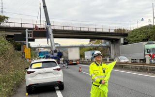 所長パトロール 中央自動車道下り線走行車線規制（大月営業所）