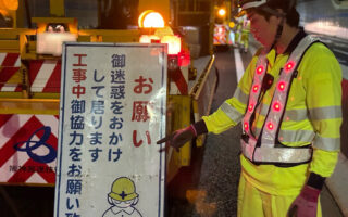 安全パトロール 阪神高速3号神戸線上り線追越車線規制（西宮営業所）