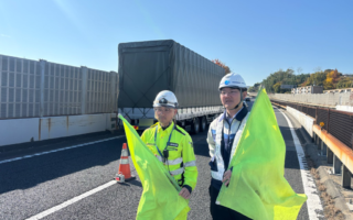 営業所パトロール小田原厚木道路下り線追越車線規制（平塚営業所）