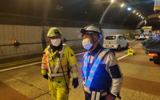 支社長パトロール 横浜新道下り線追越車線規制（横浜町田営業所）
