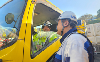 所長パトロール 阪神高速　北神戸下り線走行車線規制（神戸西営業所）