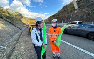 営業所パト 中央自動車道上り線路肩規制（八王子維持営業所）