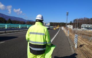 営業所パトロール　中央自動車道上り線走行車線規制（松本営業所）