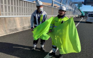 安全課パトロール 東名高速道路上り線走行車線規制（沼津営業所）