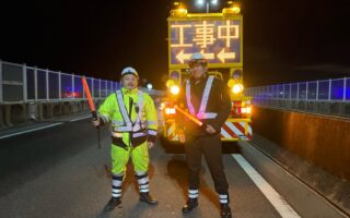 営業所パトロール 阪神高速道路4号湾岸線上り線追越車線規制（西宮営業所）