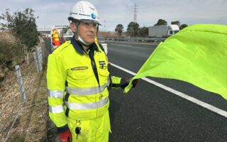 営業所パトロール 関越自動車道下り線路肩規制（所沢営業所）