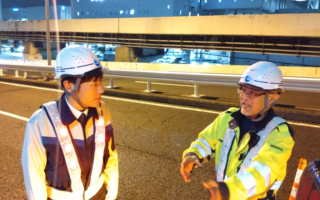 営業所パトロール 横羽線　上り線左A規制（港北営業所）