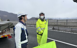 営業所パトロール 上信越自動車道上り線車線規制（佐久営業所）