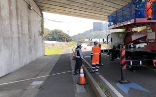 所長パトロール 鴨川富山線片側交互通行規制（千葉営業所）