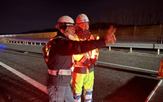 営業所パトロール 中央自動車道上り線走行車線規制（諏訪営業所）