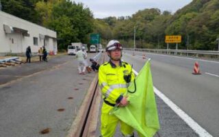 営業所パトロール 長野自動車道下り線走行車線規制（長野営業所）