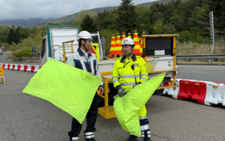 所長パトロール 東富士五湖道路上り線走行車線規制（大月営業所）