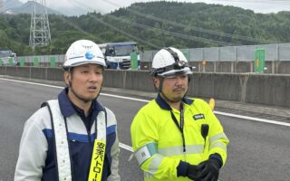 設置パトロール 上信越自動車道上り線走行車線規制（太田桐生営業所）