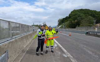 支社長パトロール 札樽自動車道下り線走行車線規制（札幌営業所）