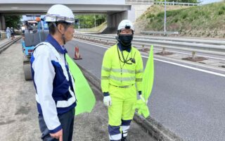 営業所パトロール 上信越道下り線走行車線規制（長野営業所）