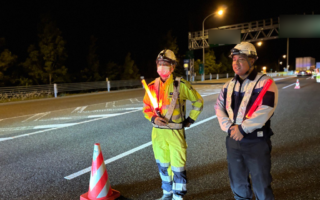 営業所パトロール 山陽自動車道上り線追越車線規制（西宮営業所）