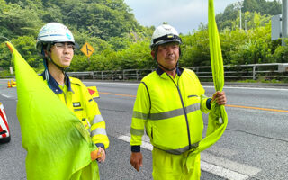 クロスパトロール 中央自動車道上り線走行車線規制（飯田営業所）