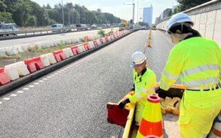 役員パトロール 東名高速道路下り線走行車線規制（厚木営業所）