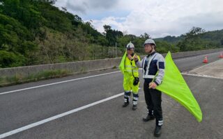 支社長パトロール 道央自動車道上り線追越車線規制（江別営業所）