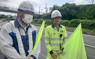 設置パトロール 東名高速道路上り線走行車線規制（沼津営業所）