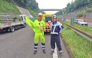 所長パトロール 東名高速道路下り線追越車線規制（浜松営業所）